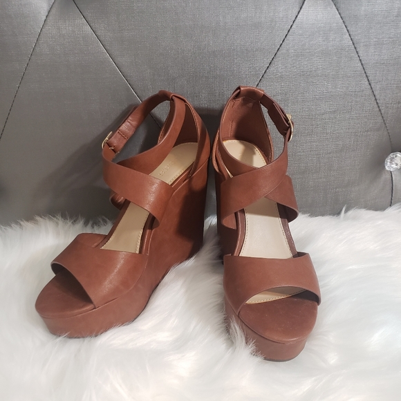 Forever21 high platform sandals - Picture 11 of 14